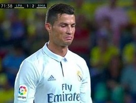 Reações de CR7 em empate tomam a rede e mãe manda recado (reprodução)