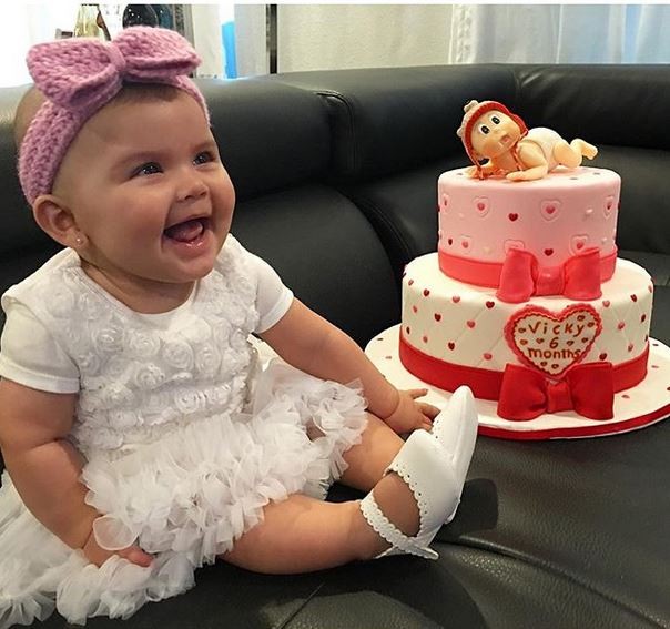 Filha da Bella Falconi (Foto: Instagram / Reprodução) Filha da Bella Falconi (Foto: Instagram / Reprodução)