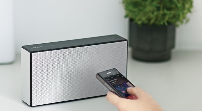 Caixa de som SRS-X5 da Sony pode custar até R$ 700 (Foto: Divulgação/Sony)
