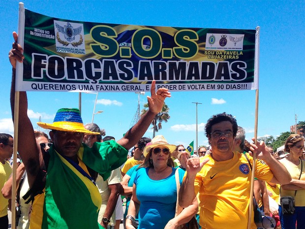 G1 Grupo Protesta E Pede Impeachment Da Presidente Dilma Em Salvador Notícias Em Bahia 