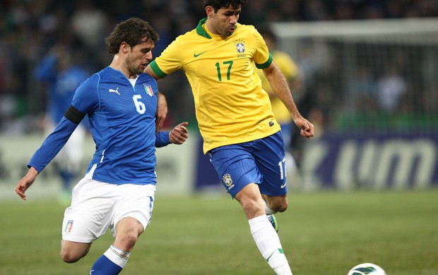 Diego Costa, Brasil x Italia (Foto: Mowa Press)