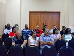 Médicos estrangeiros que chegam ao Piauí no 4º ciclo do Mais Médicos (Foto: Eduardo Vasconcelos/Sesapi)