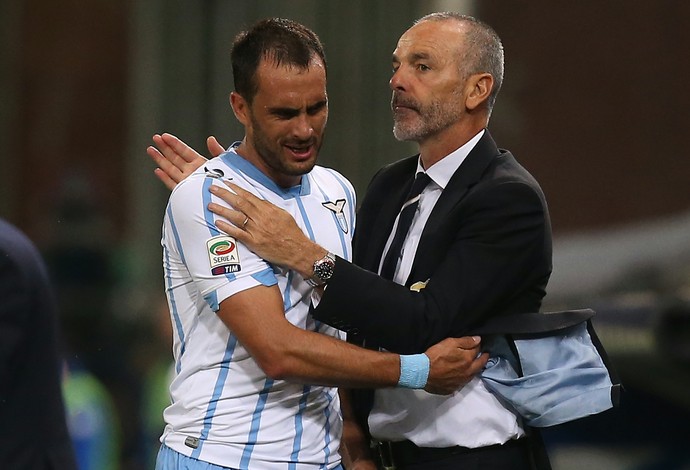 Gentiletti marca e Lazio vence Sampdoria (Foto: MARCO BERTORELLO / AFP)