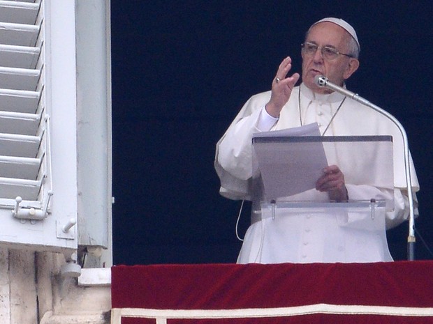 Papa pede &#39;decisões importantes&#39; diante de mudanças climáticas (Foto: FILIPPO MONTEFORTE/AFP)