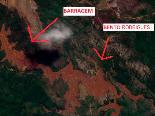 Imagem captada por satélite do grupo Air Bus mostra o distrito de Bento Rodrigues devastado pela lama  (Foto: Divulgação/ Airbus Defence and Space)