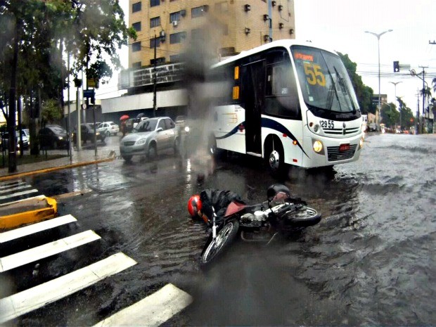 Acidente (Foto: TV Verdes Mares/ Reprodução)