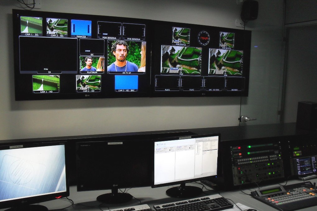 Novos equipamentos permitem alta definição das imagens (Foto: Fotos: Ângelo Fernandes/TV Amapá)