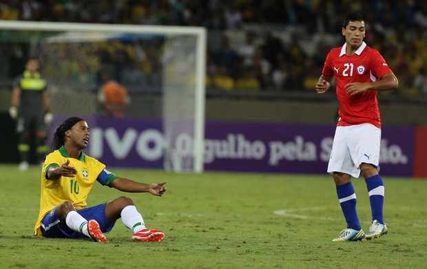 Ronaldinho, Brasil x Chile (Foto: William Volcov/Agência Estado)