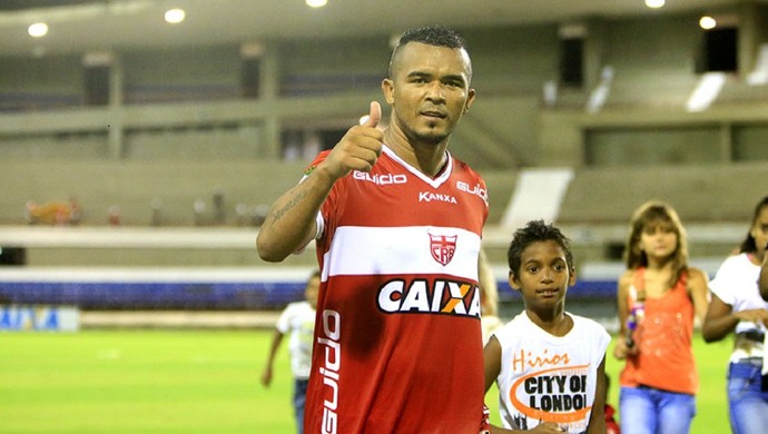 Zé Carlos, atacante do CRB (Foto: Ailton Cruz/Gazeta de Alagoas)