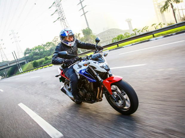 Honda CB 500F 2016 (Foto: Divulgação)