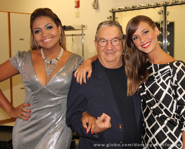 Gaby, Caçulinha e Fernanda formam o juri deste domingo (Foto: Domingão do Faustão / TV Globo)