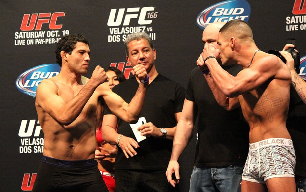 Gilbert Melendez e Diego Sanchez Pesagem UFC 166 (Foto: Evelyn Rodrigues)