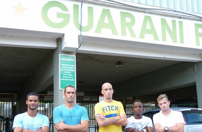 Wanderson, Pedro Henrique, Petterson, Joãozinho e Tutinha reforços Guarani (Foto: Warley Menezes / Guarani FC)