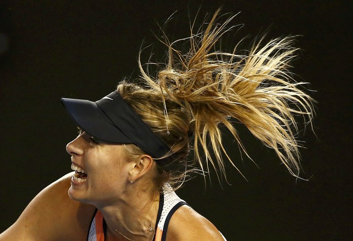 Maria Sharapova contra Lauren Davis na 3ª rodada do Aberto da Austrália 2016 (Foto: Reuters)