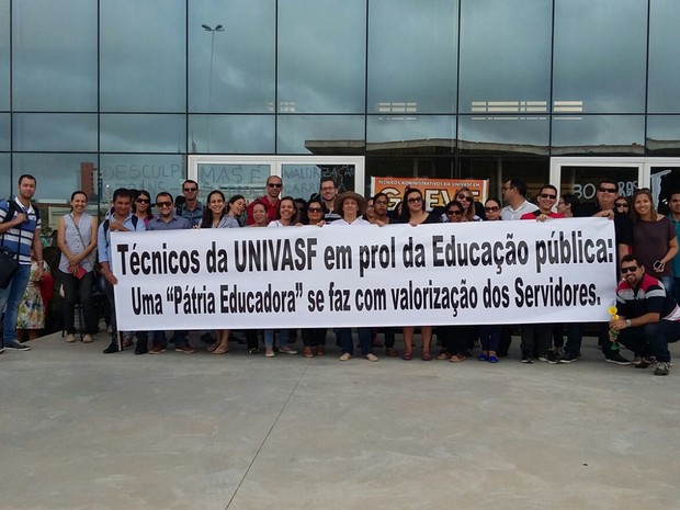 Técnicos da Univasf ocupam reitoria em Petrolina (Foto: Aloysio Siqueira/ Arquivo pessoal)