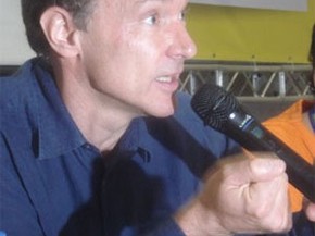 Tim Berners-Lee, durante passagem pelo Brasil em 2009. (Foto: G1) Tim Berners-Lee, durante passagem pelo Brasil em 2009. (Foto: G1)
