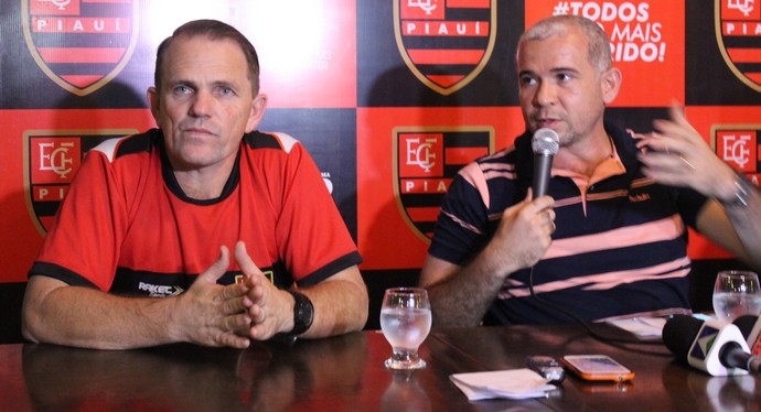 Paulo César Schardong e Tiago Vasconcelos - Flamengo-PI (Foto: Emanuele Madeira/GloboEsporte.com) Paulo César Schardong e Tiago Vasconcelos - Flamengo-PI (Foto: Emanuele Madeira/GloboEsporte.com)