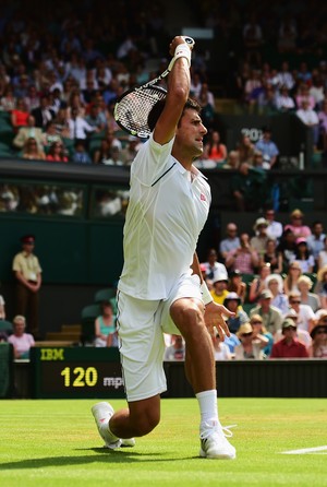 Novak Djokovic x Bernard Tomic, Wimbledon 2015 (Foto: Getty Images)
