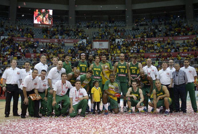 Brasil campeão do Super Desafio de basquete (Foto: Gaspar Nóbrega/inovafoto)