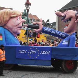 No Carnaval, alemães fizeram sátira à chanceler Angela Merkel (Foto: Getty Images)