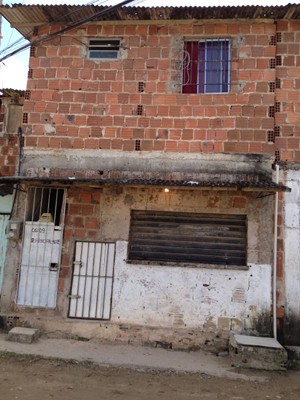 Apartamento onde jovem foi encontrado morto pertencia a uma amiga. (Foto: Kety Marinho/TV Globo)