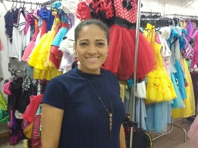 Com Aluguel De Fantasias Em Baixa Comerciantes Apostam Em Acessorios Carnaval 2017 No Piaui G1 Quer saber mais sobre aluguel de fantasia feminina carnaval? g1 globo