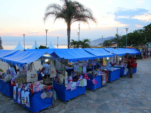 G1 Feira de artesanato em Rio das Ostras, RJ,é inaugurada notícias em Regi u00e3o dos Lagos Aparador Barato ~ G1 Feira de artesanato em Rio das Ostras, RJ,é inaugurada notícias em Regi u00e3o dos Lagos