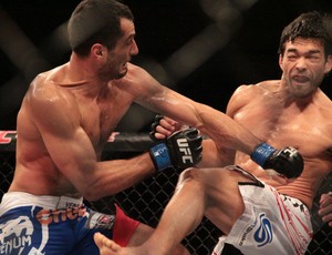 Gegard Mousasi Lyoto Machida UFC Jaraguá do Sul (Foto: Rodrigo Malinverni)