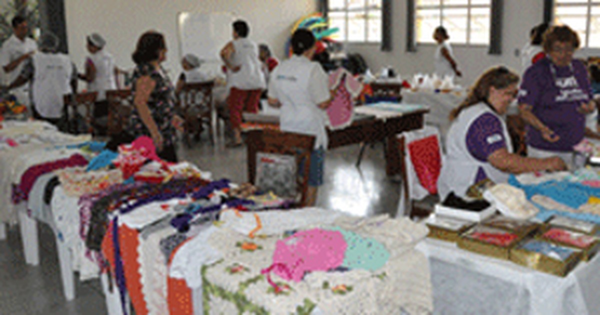 G1 Feira de artesanato reúne artes u00e3os de Itupeva, SP Armario Cocina Esquinero ~ G1 Feira de artesanato reúne artes u00e3os de Itupeva, SP
