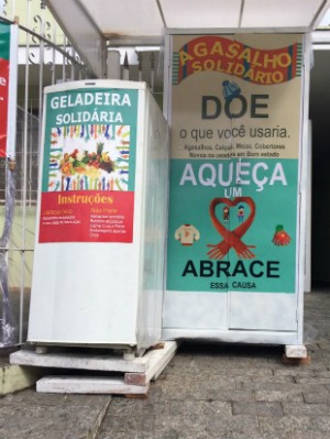 Armário foi instalado ao lado de Geladeira Solidária, na região central (Foto: Edson Ribeiro/Arquivo Pessoal)