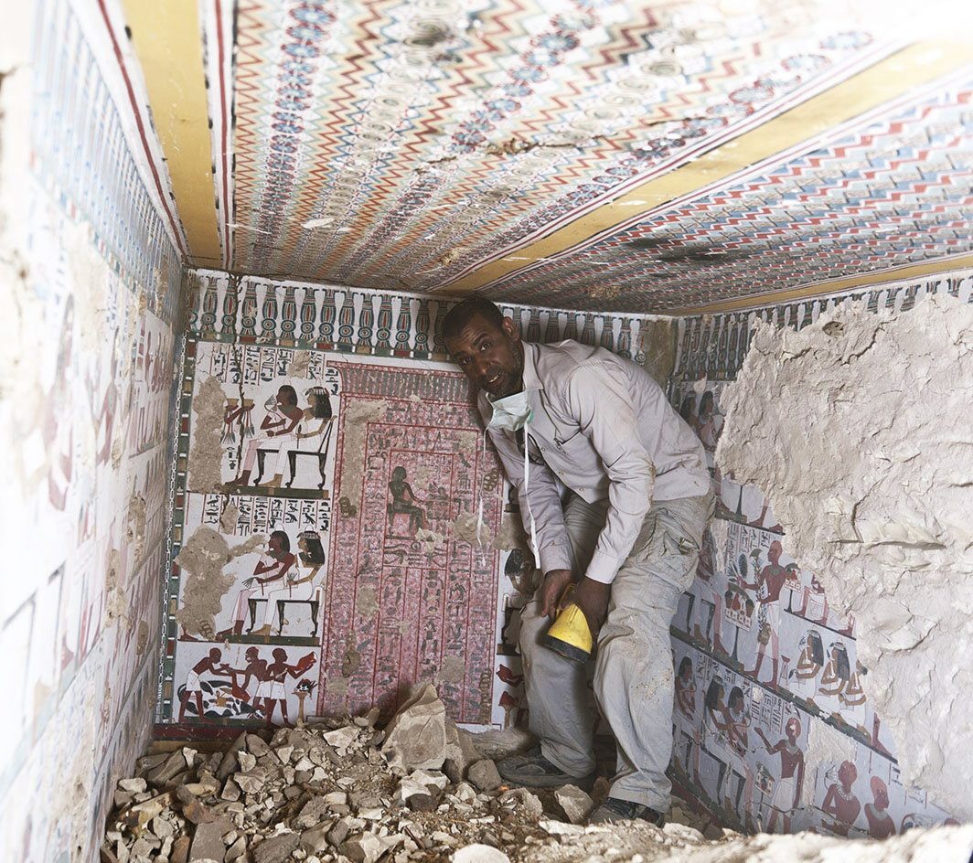 Arqueólogos descobrem túmulo de mais de 3 mil anos no Egito Egito1