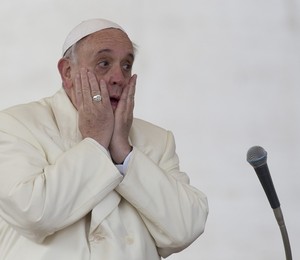 O papa Francisco nesta quarta-feira, em sua audiência semanal (Foto: Andrew Medichini/AP)