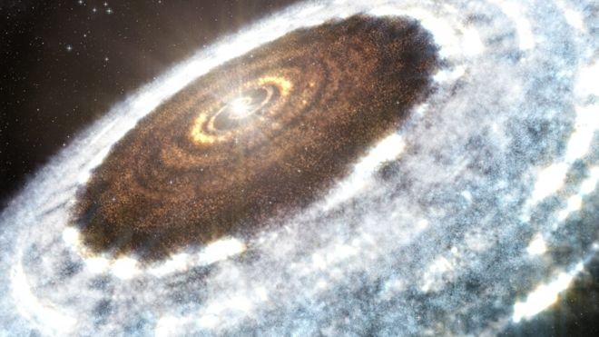 Anel de neve se formou a uma distância maior do que o normal, o que possibilitou a observação (Foto: NRAO/AUI/NSF )