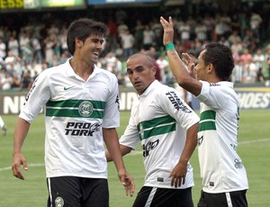Leandro Almeida, Gil e Rafinha Coritiba x Toledo (Foto: Divulgação / Site oficial do Coritiba)