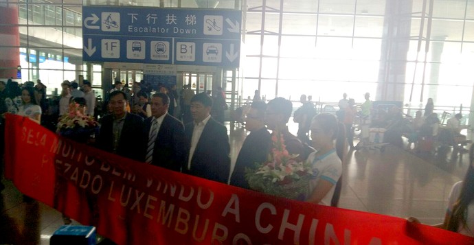 Vanderlei Luxemburgo tianjin songjiang china (Foto: CSR Sports / Divulgação) Vanderlei Luxemburgo tianjin songjiang china (Foto: CSR Sports / Divulgação)