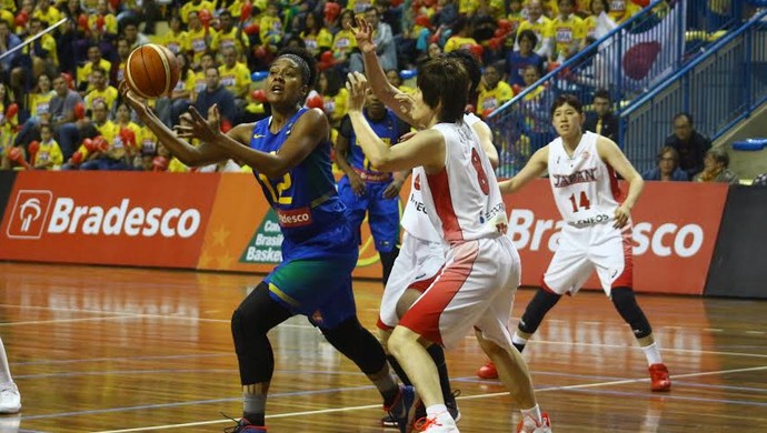 Damiris, Brasil x Japão, basquete feminino (Foto: Roberta Rodrigues)