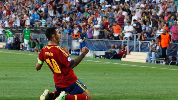 thiago alcantara espanha gol itália sub 21 (Foto: Agência Reuters)