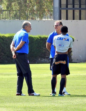 Com Elias, Tite escala Corinthians para a estreia na Libertadores; veja o time