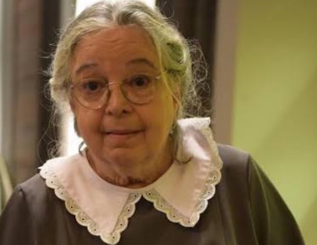 Camila Amado interpretou Tia Candoca em Éramos Seis, na TV Globo, entre 2019 e 2020 (Foto: Reprodução/Instagram) Camila Amado interpretou Tia Candoca em Éramos Seis, na TV Globo, entre 2019 e 2020 (Foto: Reprodução/Instagram)