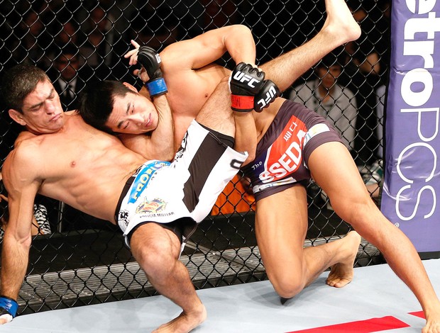 Dong Hyun Kim e Paulo Thiago, UFC MAcau (Foto: Getty Images)