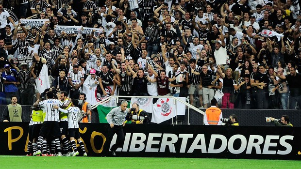 Jadson gol, Corinthians x São Paulo, Libertadores