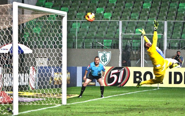 Marcos Rocha gol Atlético-MG contra Santos (Foto: Bruno Cantini / Site Oficial do Atlético-MG)