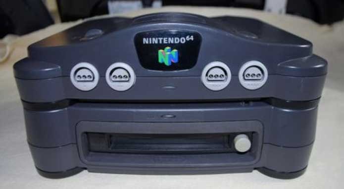 O Nintendo 64DD completo (Foto: Reprodução/GameSniped)