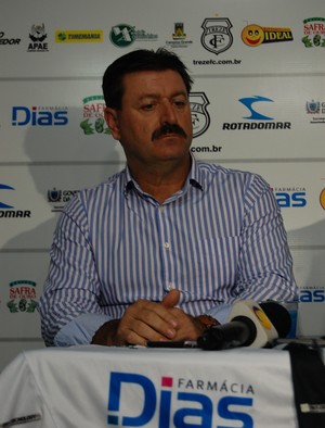 Leandro Campos, técnico do Treze (Foto: Silas Batista / Globoesporte.com/pb)