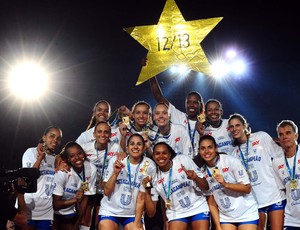 Rio de Janeiro campeão Superliga 2012 2013 vôlei (Foto: Marcos Ribolli / Globoesporte.com)
