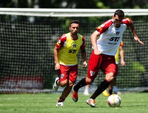 rhodolfo são paulo treino (Foto: Marcos Ribolli / Globoesporte.com)