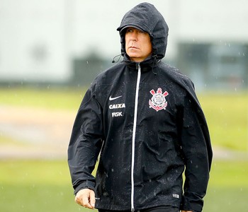 Especialista em Copa do Brasil, Mano reestreia pelo Timão no torneio