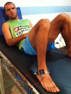 Marcus Vinicius segue em recuperação de contusão (Foto: Júnior Furtado/Colaborativo/Twitter)