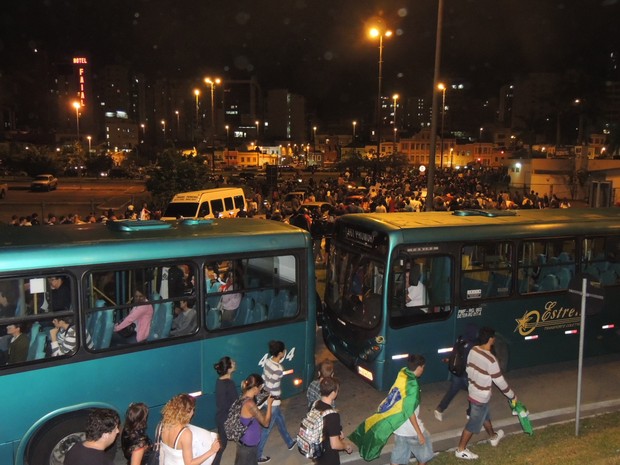 Manifestação em Florianópolis (Foto: Cristiano Anunciação/ G1)