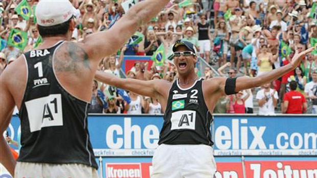 Pedro Cunha e Ricardo conquistam o Grand Slam na Áustria, de Vôlei de Praia (Foto: Divulgação/FIVB)